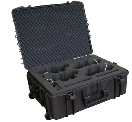 Flight case ouverte sans les casques à l'intérieur